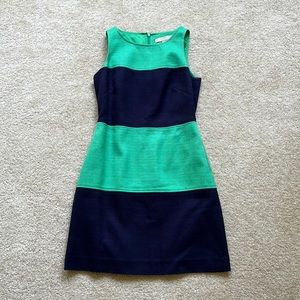 Color blocked petite size 2 dress from banana republic. It has pockets!
